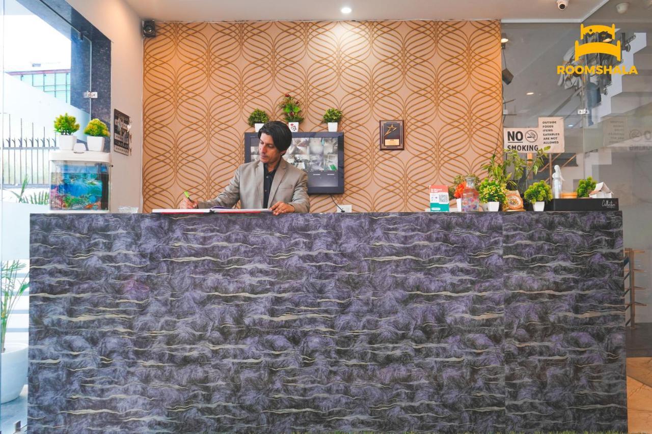 Hotel Ls 21 Badshahpur Εξωτερικό φωτογραφία